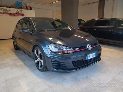 Usata VW Golf VII GTI 230 CV (169 kW) 2016 Grigio Berlina