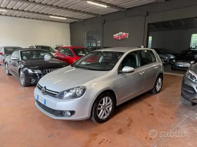Gebraucht VW Golf VI Highline 122 PS (89 kW) 2009 Grau Kleinwagen
