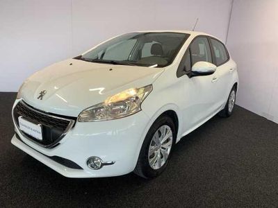 Usata Peugeot 208 Active 82 CV (60 kW) 2012 Bianco Utilitaria