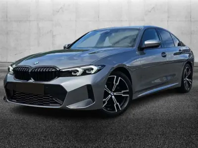 Usata BMW 318 M Sport 156 CV (114 kW) 2024 Grigio Berlina