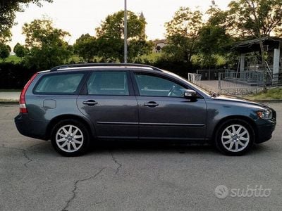 Usata Volvo V50 109 CV (80 kW) 2007 Grigio Station wagon