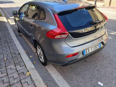 Usata Volvo V40 Kinetic 114 CV (83 kW) 2014 Argento Station wagon