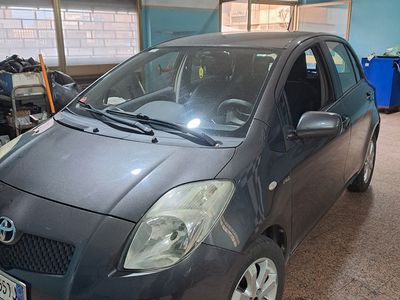 usata Toyota Yaris 2007 1.4 diesel