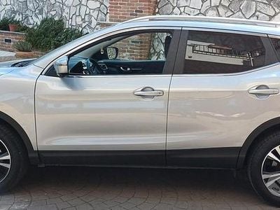 Usata Nissan Qashqai N-Connecta 116 CV (85 kW) 2020 Grigio SUV