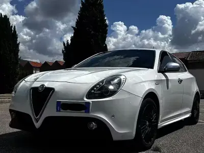 Usata Alfa Romeo Giulietta 109 CV (80 kW) 2015 Utilitaria