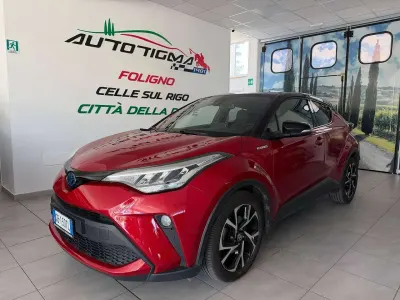 Usata Toyota C-HR Trend 152 CV (111 kW) 2020 Rosso SUV