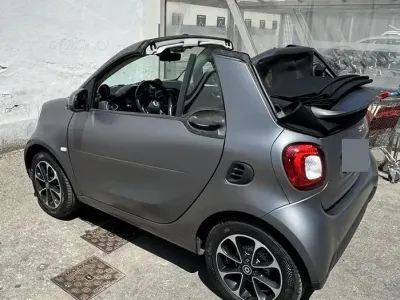 Usata Smart ForTwo Cabrio Passion 90 CV (66 kW) 2017 Grigio Cabrio