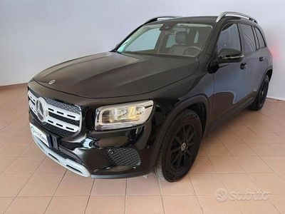 Usata Mercedes GLB200 Business 149 CV (109 kW) 2021 Nero SUV