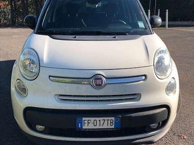 Bianco Usata 2016 Fiat 500L Business Monovolume | 6900 € (Buon prezzo)