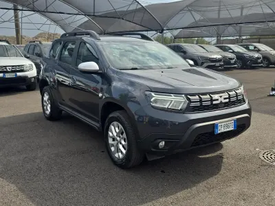 Usata Dacia Duster Expression 116 CV (85 kW) 2023 Grigio SUV