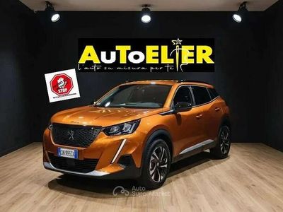 Usata Peugeot 2008 Allure 101 CV (74 kW) 2023 Arancione SUV