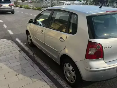 Usata VW Polo 75 CV (55 kW) 2004 Bluazzurro Monovolume