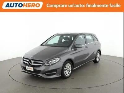 Usata Mercedes B180 Executive 122 CV (89 kW) 2016 Grigio Monovolume