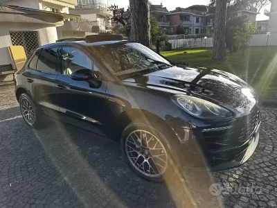 Usata Porsche Macan S 340 CV (250 kW) 2015 Nero SUV