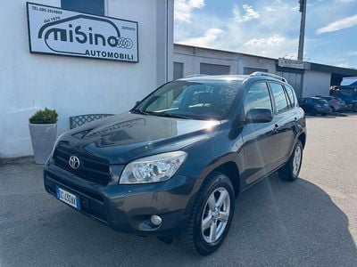 Usata Toyota RAV4 Luxury 136 CV (100 kW) 2006 Grigio SUV