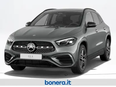 Nuova Mercedes GLA200 AMG line 149 CV (109 kW) 2026 Grigio SUV