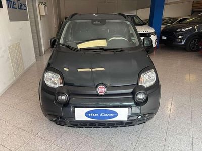 Usado Fiat Panda Cross Cross 69 CV (50 kW) 2024 Verde Utilitario