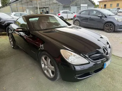 Usata Mercedes SLK200 163 CV (119 kW) 2006 Nero Cabrio