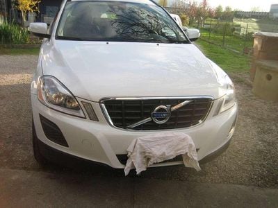 Usata Volvo XC60 136 CV (100 kW) 2013 Bianco SUV