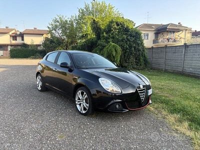 Usata Alfa Romeo Giulietta Exclusive 170 CV (125 kW) 2012 Nero Utilitaria
