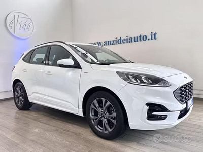 Usado Ford Kuga ST-Line 120 CV (88 kW) 2022 Blanco SUV