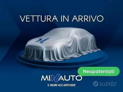 Usata Lancia Ypsilon Gold 95 CV (69 kW) 2014 Bianco Utilitaria