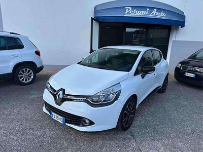 Usata Renault Clio IV Intens 90 CV (66 kW) 2015 Bianco Berlina