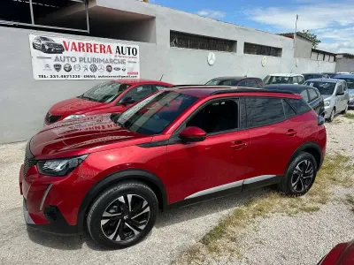 Usata Peugeot 2008 Allure 131 CV (96 kW) 2020 Amaranto SUV