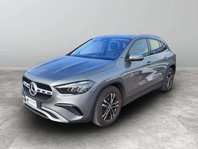 Usata Mercedes GLA200 AMG Line Premium 150 CV (110 kW) 2023 Grigio SUV