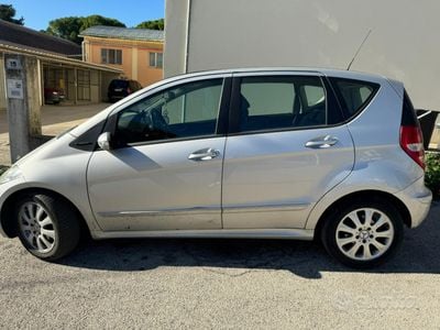 Mercedes A180