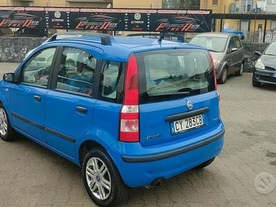 Usata Fiat Panda Emotion 70 CV (51 kW) 2006 Blu Utilitaria