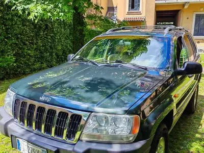 Usata Jeep Grand Cherokee Laredo 140 CV (102 kW) 2001 Verde SUV