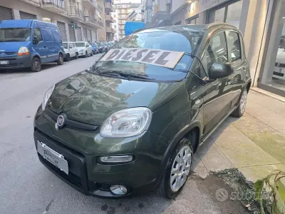 Begagnad Fiat Panda Trekking 75 HK (55 kW) 2014 Grön Halvkombi