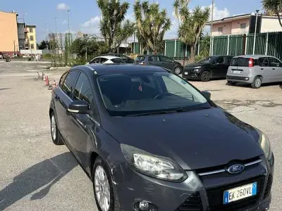 Usata Ford Focus 116 CV (85 kW) 2011 Nero Berlina