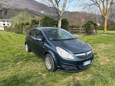 Usata Opel Corsa 80 CV (58 kW) 2008 Utilitaria