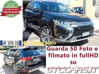 Usata Mitsubishi Outlander Instyle 150 CV (110 kW) 2021 Ruby black metallizzato SUV