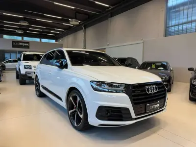Usata Audi Q7 Business Plus 272 CV (200 kW) 2017 Bianco SUV