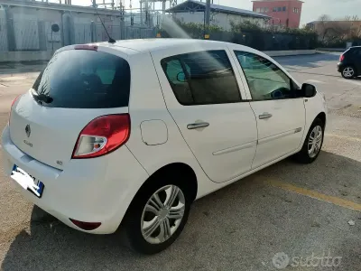 Usata Renault Clio 75 CV (55 kW) 2011