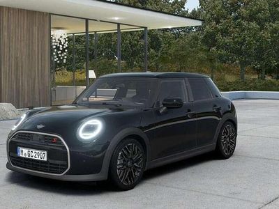 Nuova Mini Cooper Favoured 150 kW (204 CV) 2026 Midnight black ii Utilitaria