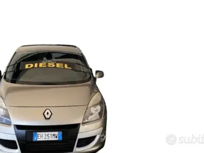 Usata Renault Scenic E-Tech 110 CV (80 kW) 2011 Monovolume