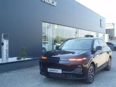 Nuova Leapmotor B10 69 kW (95 CV) 2026 Nero SUV