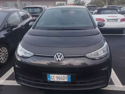 Usata VW ID.3 Life 69 kW (95 CV) 2021 Nero Utilitaria