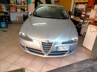 usata Alfa Romeo 147 1.9 JTD (115 CV) cat 3p. Connect