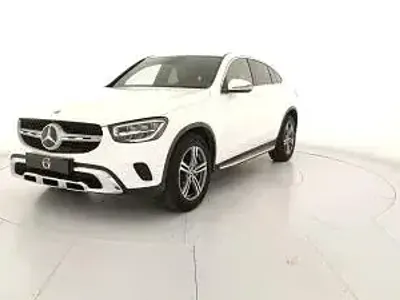 Usata Mercedes GLC220 Premium 194 CV (142 kW) 2021 Blu cavansite SUV