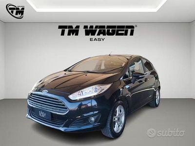 Usata Ford Fiesta Titanium 101 CV (74 kW) 2014 Nero Utilitaria