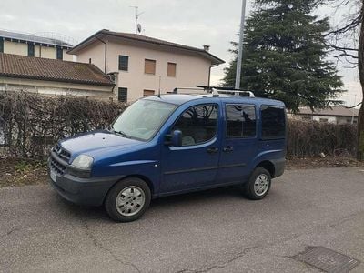 Usata Fiat Doblò 101 CV (74 kW) 2003 Blu/azzurro Monovolume