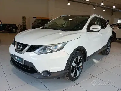 Używany Nissan Qashqai N-Connecta 131 KM (96 kW) 2016 Biały SUV