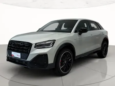 Usata Audi Q2 S-Line 190 CV (139 kW) 2024 N8 argento cavo metallizzato SUV