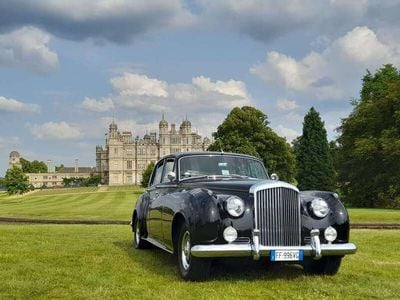 Bentley S2