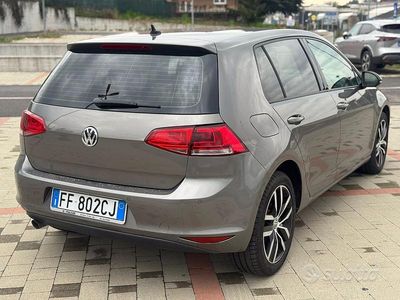 Usata VW Golf VII 110 CV (80 kW) 2016 Grigio Berlina